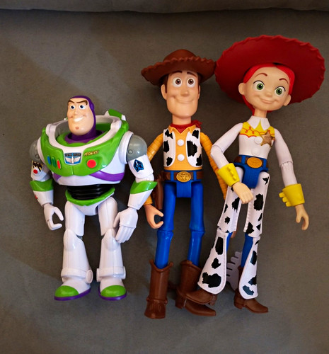 Disney pixar toy story buzz - pixar,