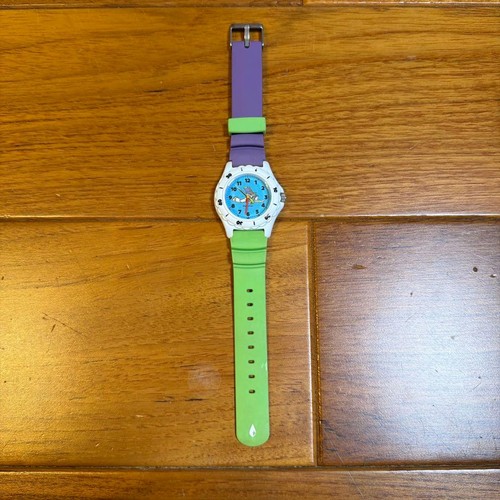 Kids watch buzz - buzz, lightyear