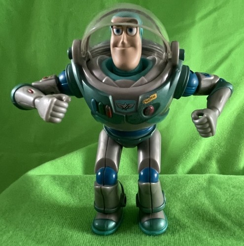 Rare small buzz lightyear - small,