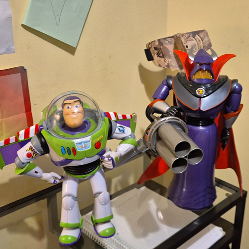 Disney pixar toy story buzz - disney,
