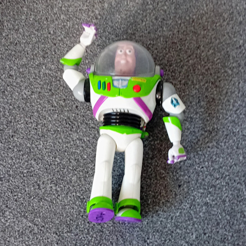 Official disney pixar buzz - official,