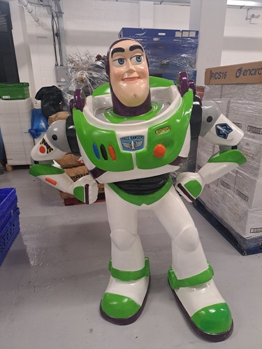 Buzz lightyear lifesize statue - lifesize,